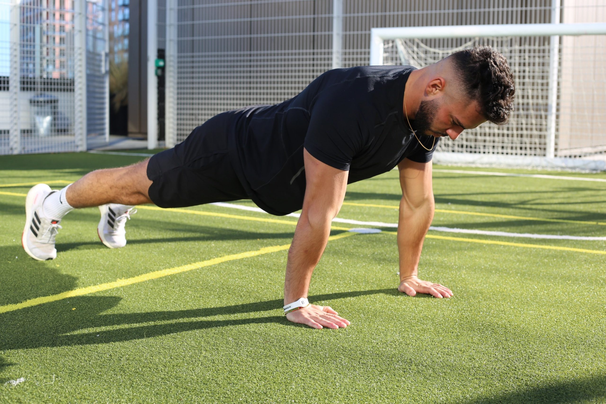 The Best 5 Athletes Who Have Inspiring Fitness Journeys - Athlete Nonstop